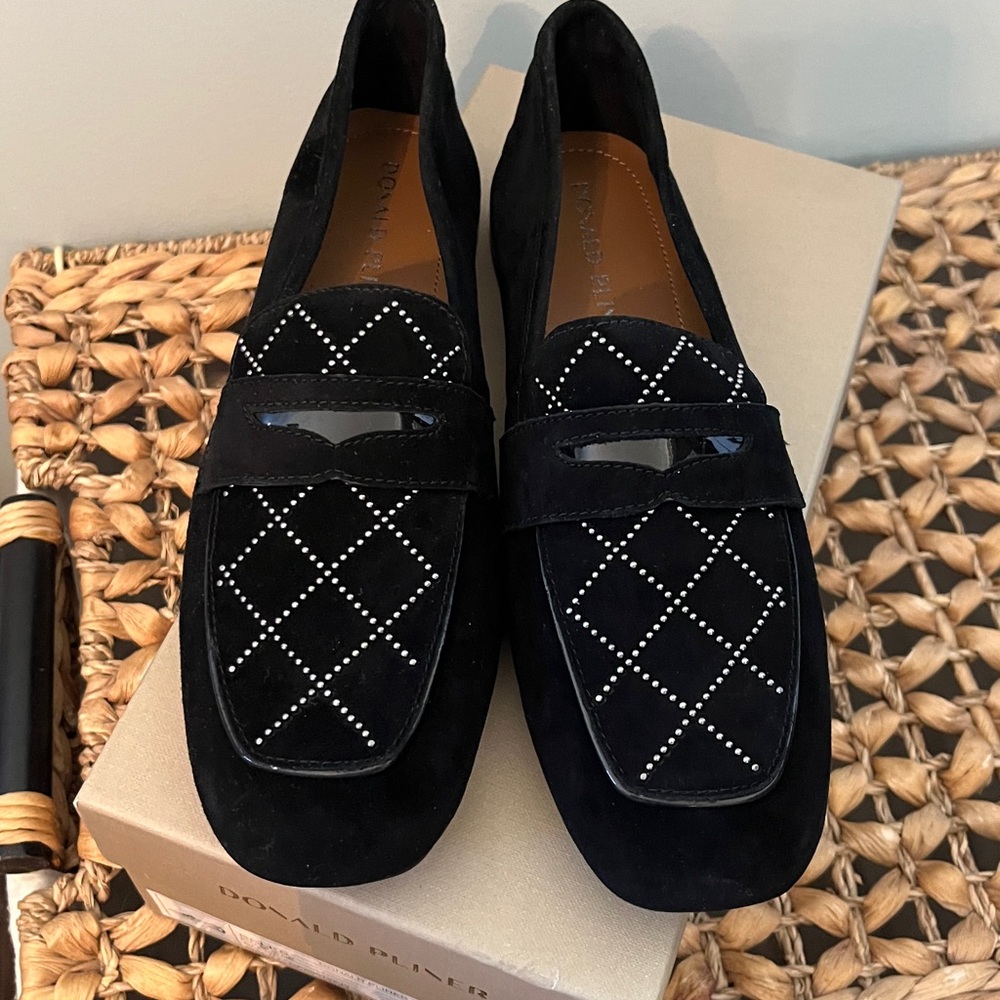 Donald Pliner Kid Suede Black Studded Loafers Sz 8 BNIB